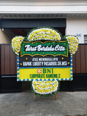 Papan Bunga Duka di Pujud