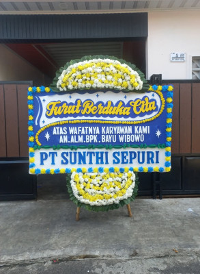 Papan Bunga Duka di Pujud